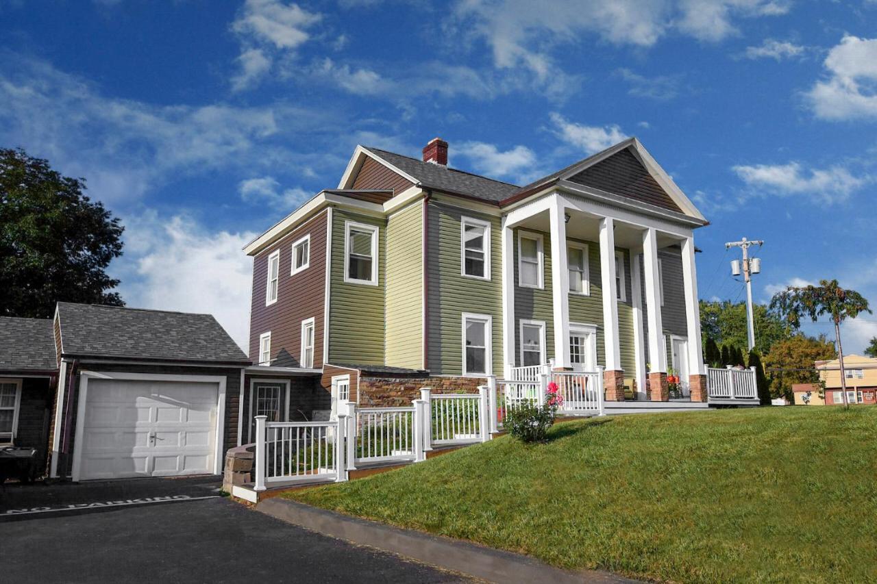 Capital Inn And Suites Rensselaer Экстерьер фото