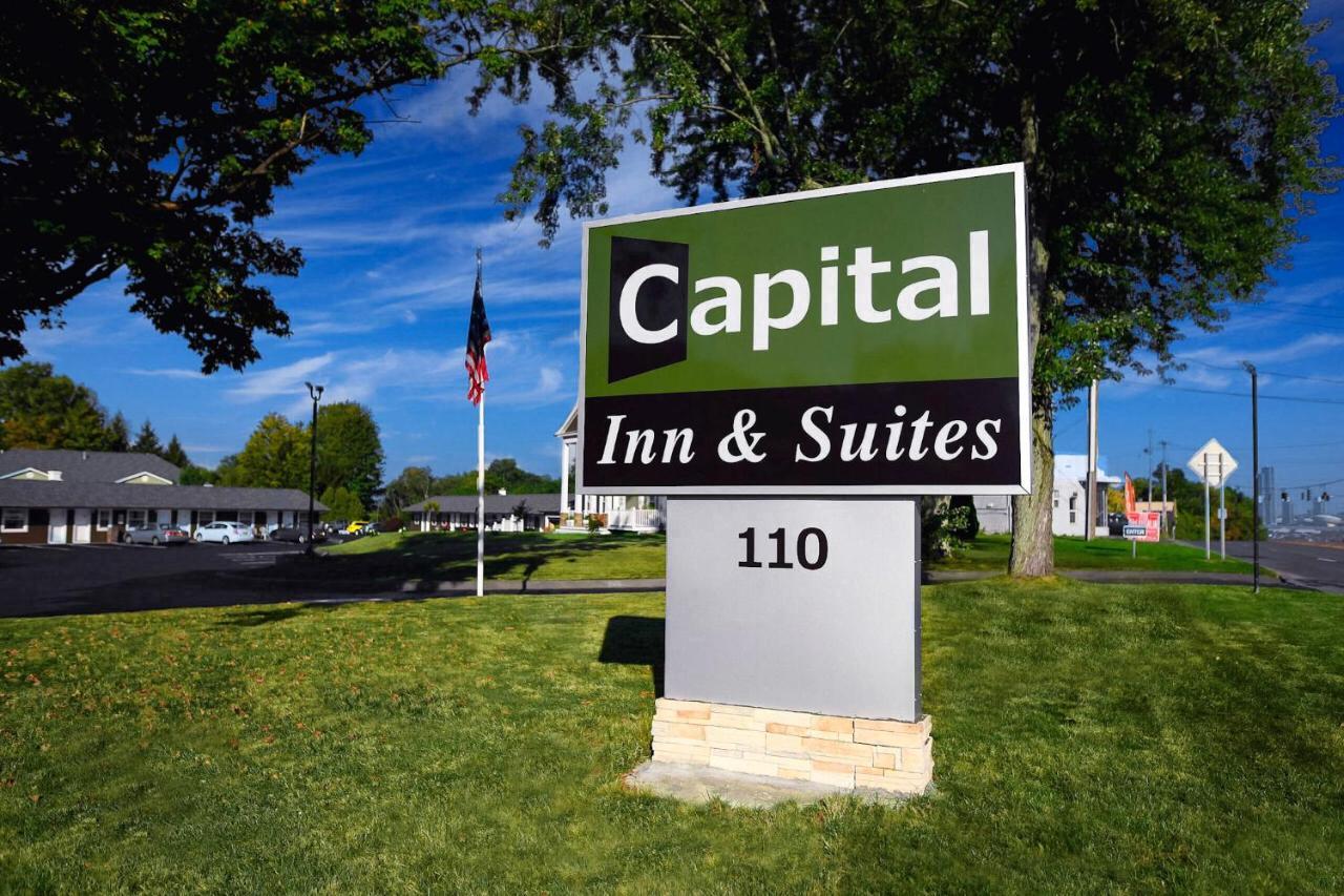 Capital Inn And Suites Rensselaer Экстерьер фото